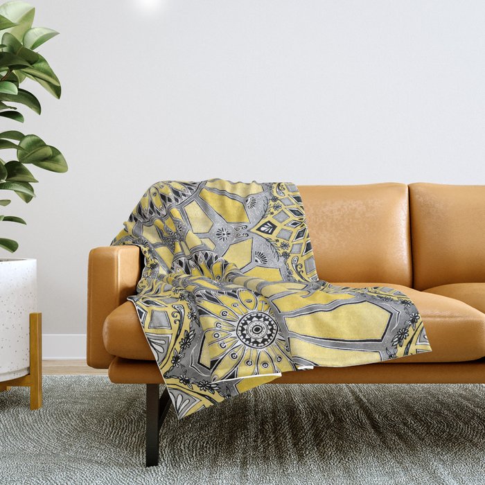 Sunny Yellow Radiant Watercolor Pattern Throw Blanket