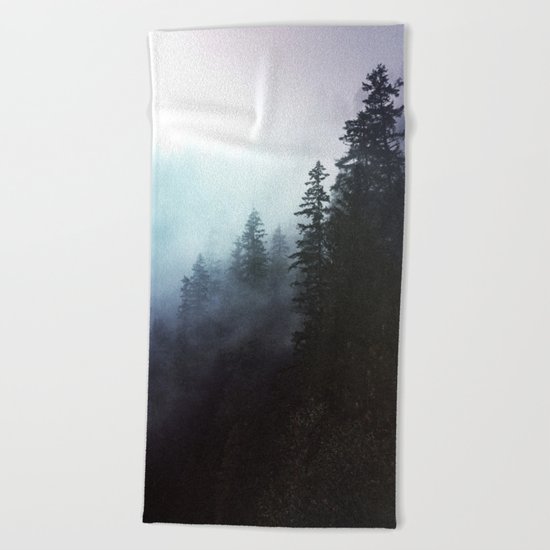 The echos Beach Towel