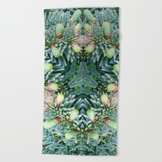 Christmas Garland Beach Towel