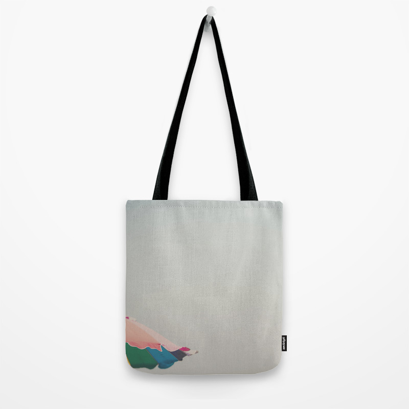 A Pretty Beach Umbrella Tote Bag A Pretty Beach Umbrella Tote Bag