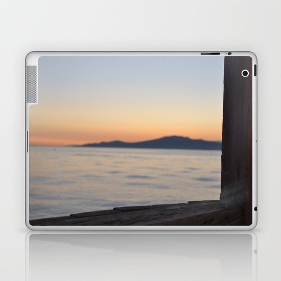 just beyond the ledge Laptop & iPad Skin