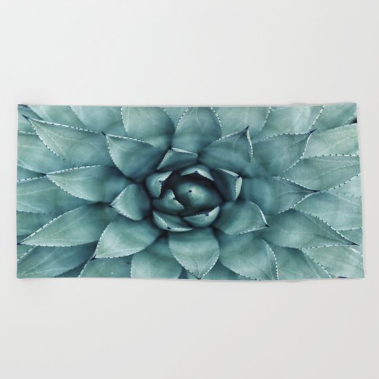 Flower geometric 4 Beach Towel