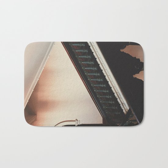 Ypwyrd Pyth Bath Mat