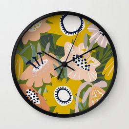 Cozy collection: mix and match happy florals Green love Wall Clock