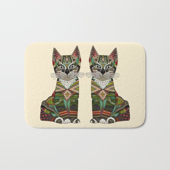 pixiebob kitten cream Bath Mat