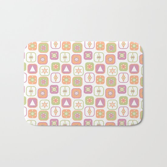 Abstract geometric pattern in pastel colors Bath Mat