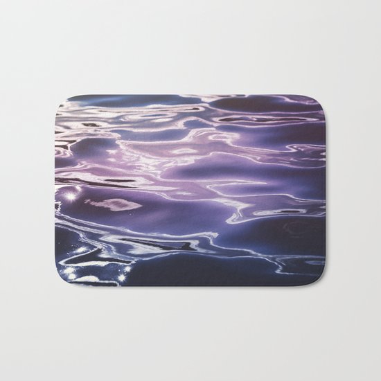 Fluid summer Bath Mat
