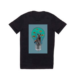 Bulb with grey cat and goldfishes T Shirt