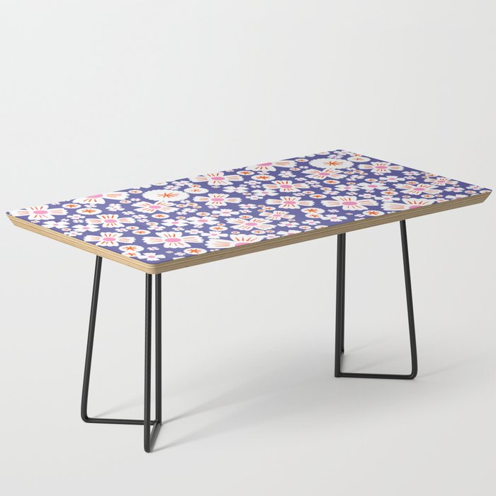 Retro Periwinkle Daisy Flowers With Pink Coffee Table