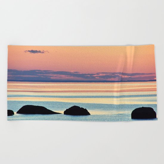 Circle of Rocks and the Sea at Dusk Beach Towel