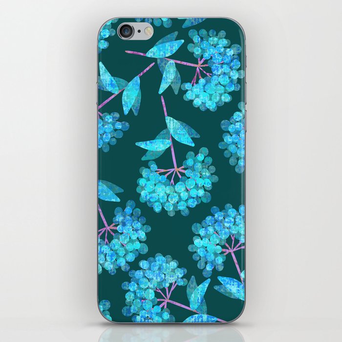 Magic forest. Seamless pattern with flowers, berries and leaves. Hand drawn background. Botanic. iPhone Skin