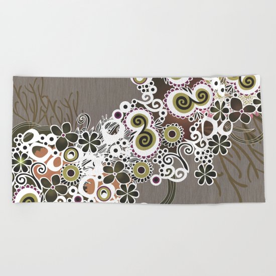 Diagonal flower – brown and olive green fiber Beach Towel