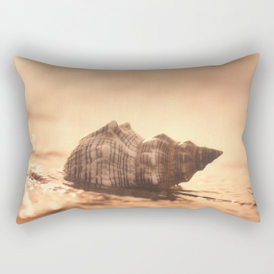 Big Shell on the sea Rectangular Pillow