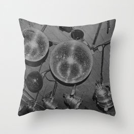 discothèque Throw Pillow