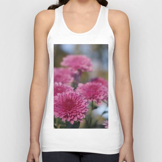 Rosy Chrysanthemum with gold leaves, blue sky Unisex Tank Top