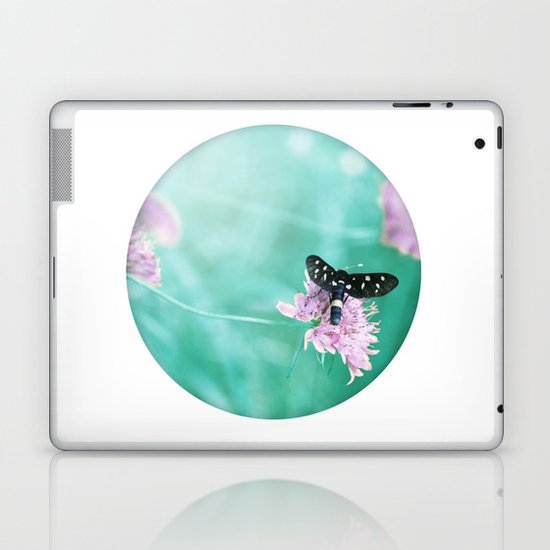 madame B. Laptop & iPad Skin