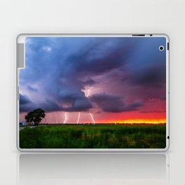 Quad Strike - Lightning Rains Down on the Oklahoma Landscape Laptop Skin