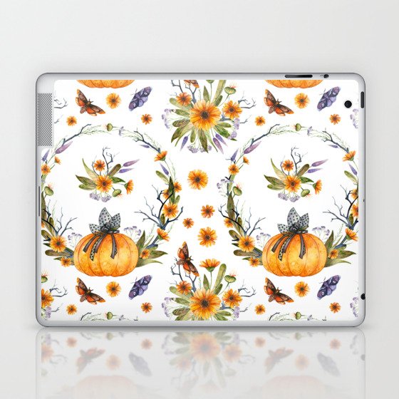 Halloween decoration pattern - Wreath Laptop & iPad Skin
