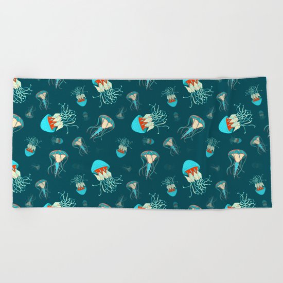 Flow jellyfishes Beach Towel