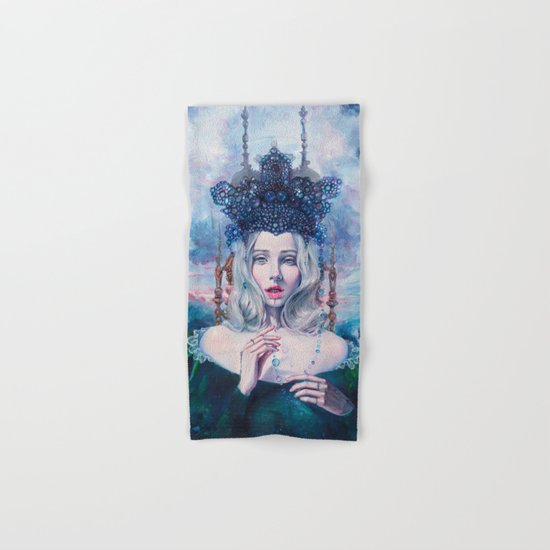 Self-Crowned Hand & Bath Towel