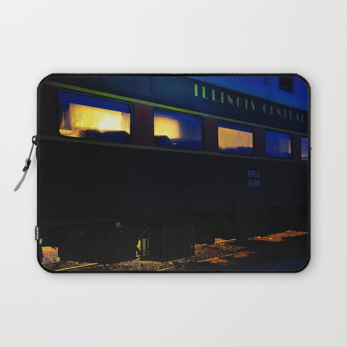 Night train Laptop Sleeve