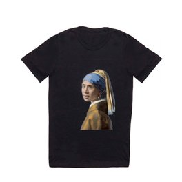 The Nic With the Pearl Earring (Nicholas Cage Face Swap) T Shirt
