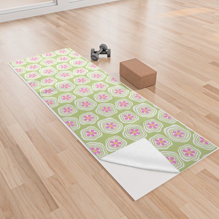 Y2K Flower Power // Lime Yoga Towel