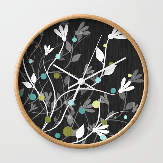 Nightfall Breeze Wall Clock
