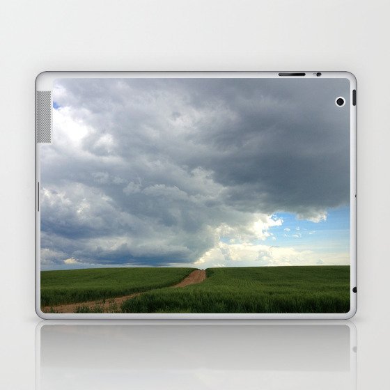 Supercell Thunderstorm, Montana 2013 (color) Laptop & iPad Skin