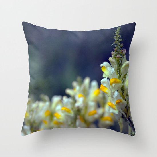 Toadflax flowers 5067 Throw Pillow