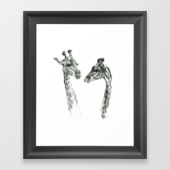 Giraffes love G055bis Framed Art Print