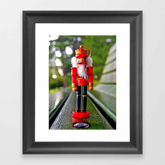 Park-bench Yuletide Framed Art Print