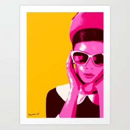 Stylish Woman with Big Sunglasses Art Print | Retrowallclock, Popart, Retroartprint, Sunglassesart, Retrowallart, Bigsunglasses, Wallart, Graphicartrug, Retrosunglassesart, Retrostyleart 