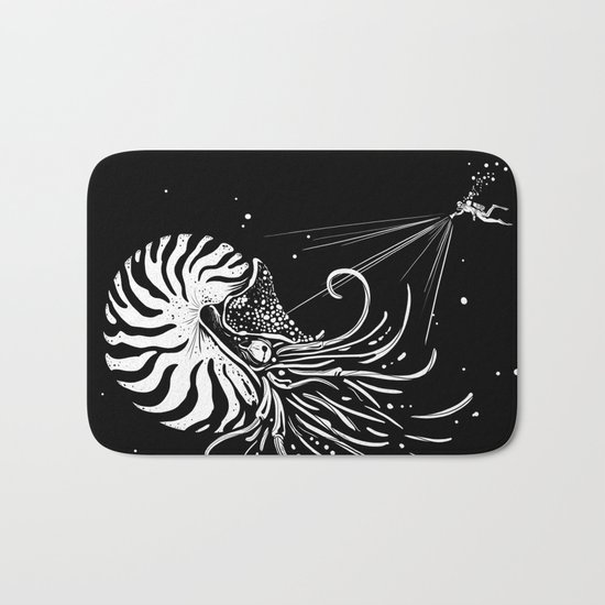 Nautilus Dominus Bath Mat