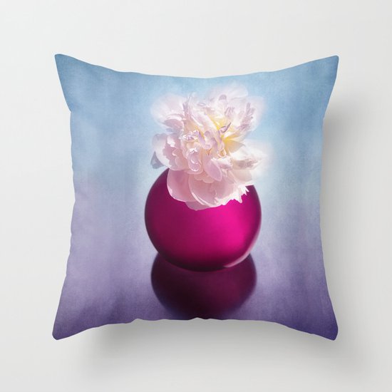 LADY IN WHITE Throw Pillow