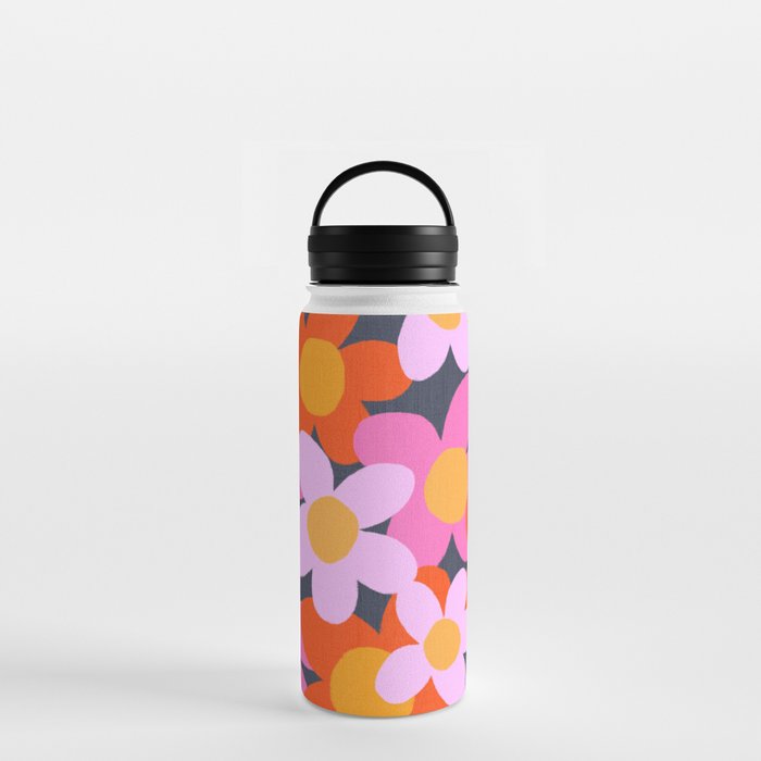 Cheerful Bright Flowers Retro 70’s Daisy Floral Garden Cottagecore Scandi Red And Pink On Navy Water Bottle