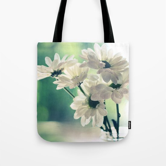 White Daisies - Simplicity Tote Bag