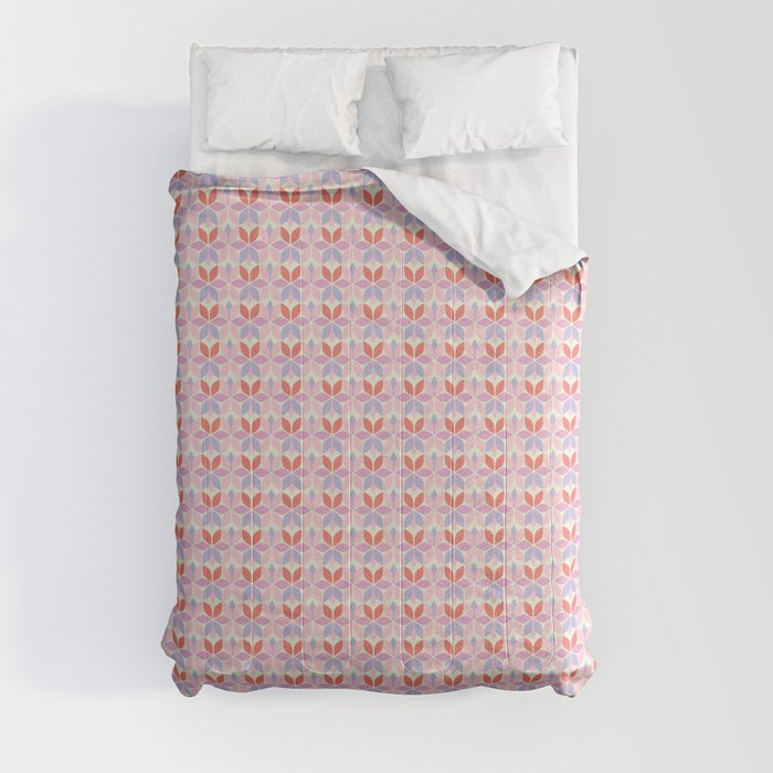 Geometric pink leaves Comforter