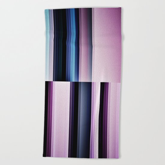 vyrt pynk Beach Towel