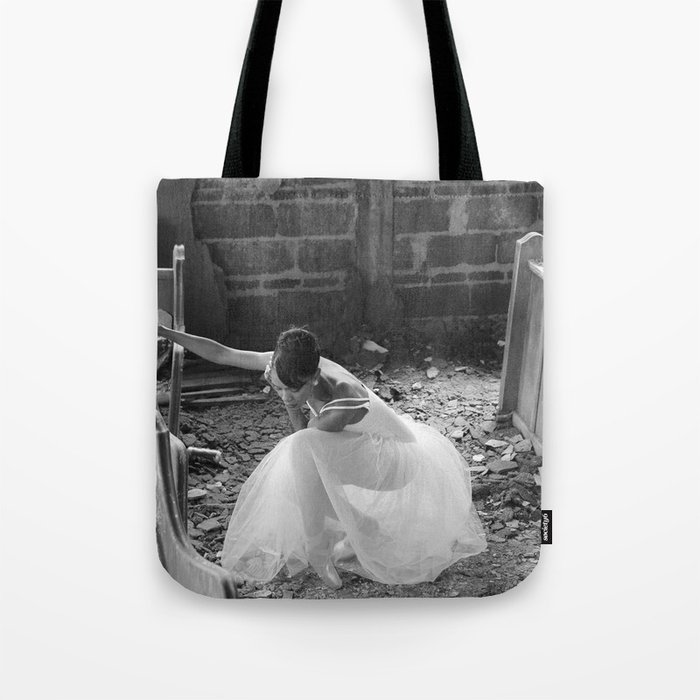 Brokn - by Thaler Photography Tote Bag