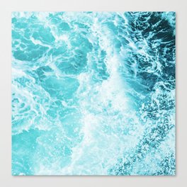 Perfect Sea Waves Canvas Print