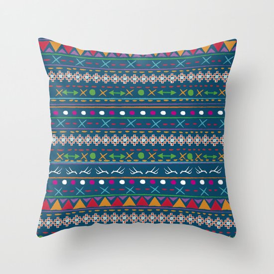 WINTER PATTERN Throw Pillow