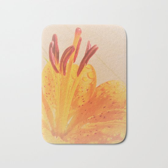 orange lilie Bath Mat