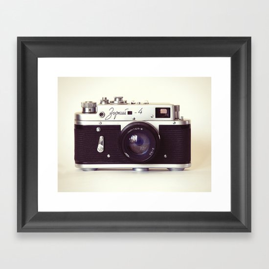 Zorki vintage camera Framed Art Print