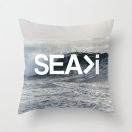 SEA>i  |  The Wave Throw Pillow