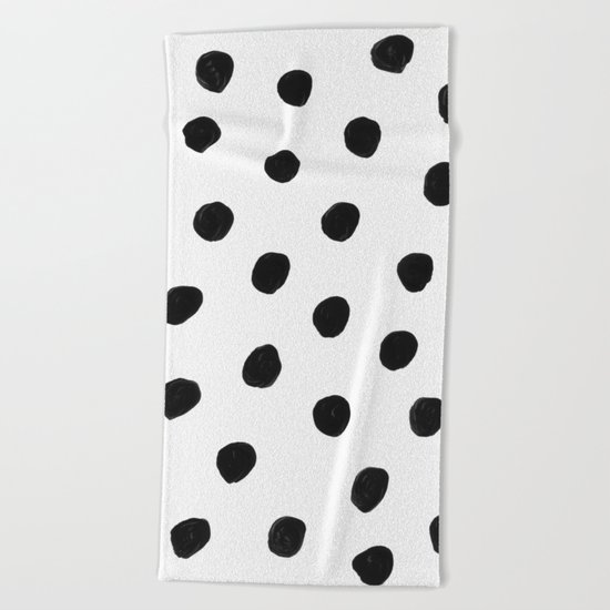 in black dots Beach Towel