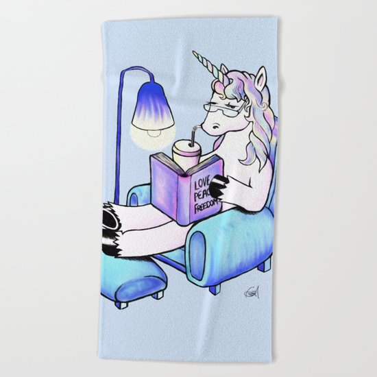 Reading unicorn (blue) Beach Towel