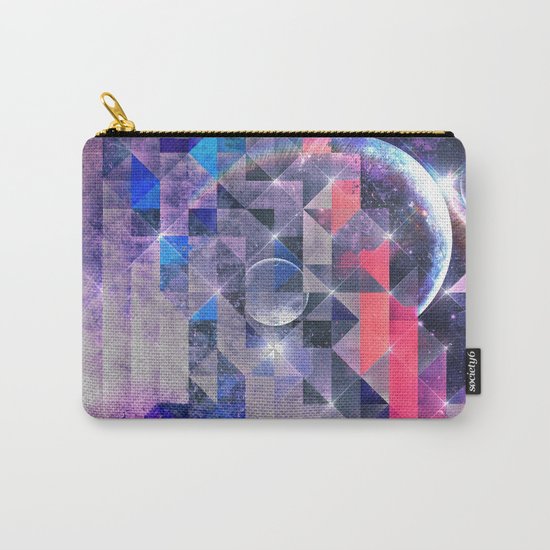 Qwyyzyyr Carry-All Pouch
