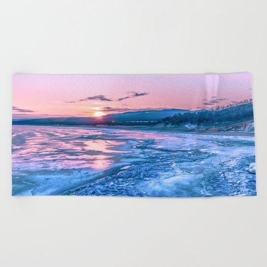 Baikal sunrise Beach Towel