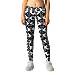 Isometric Chess BLACK Leggings | King, Funny, Pawn, Gifts, Graphicdesign, Game, Knight, White, Gift, Players 